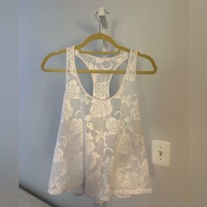 Fabletics Lace Workout Top in Size XL (I Think)